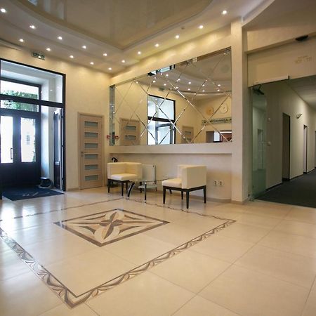 Molodezhnaya Hotel Brest Bagian luar foto