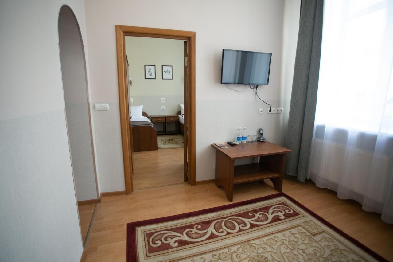 Molodezhnaya Hotel Brest Bagian luar foto