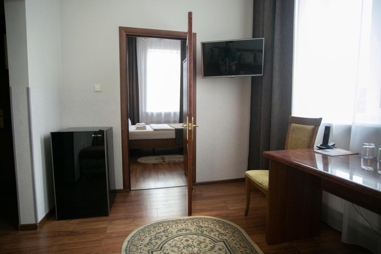 Molodezhnaya Hotel Brest Bagian luar foto