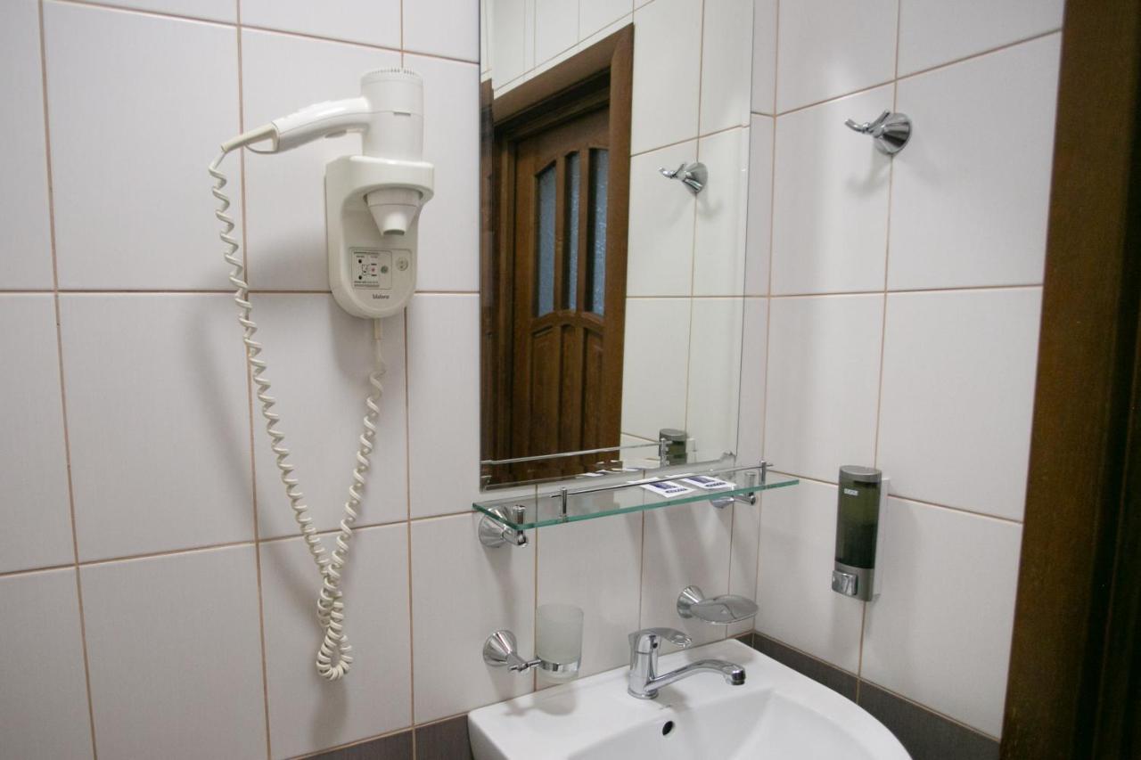 Molodezhnaya Hotel Brest Bagian luar foto